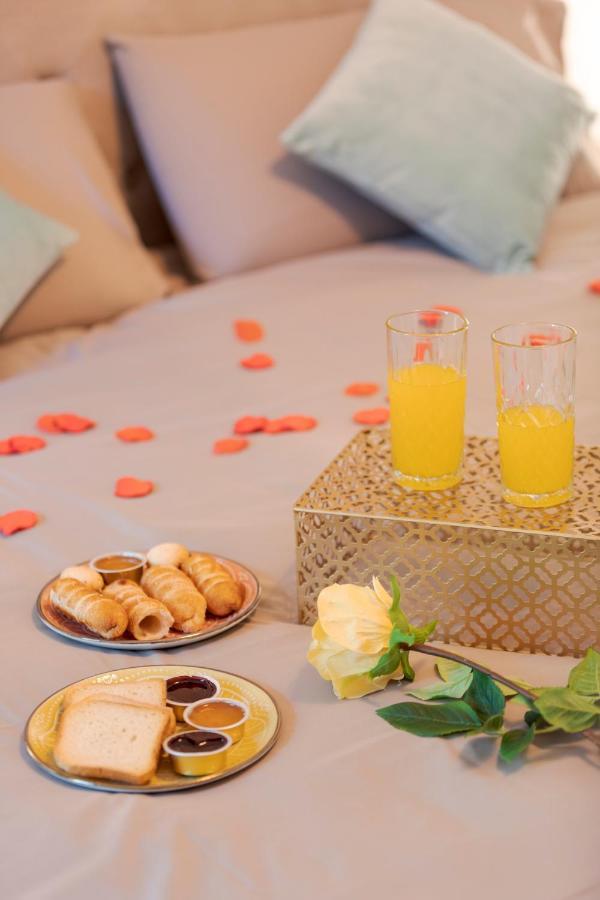 Cuore Di Relais E Chateaux 5 Stelle In Of Castles -by Easylife Swiss Apartment Bellinzona