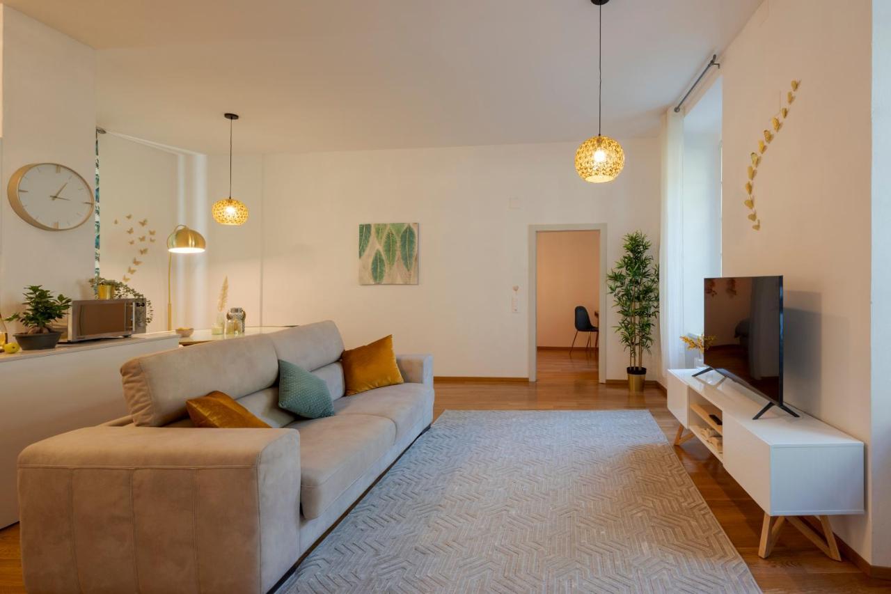 Cuore Di Relais E Chateaux 5 Stelle In Of Castles -by Easylife Swiss Apartment Bellinzona